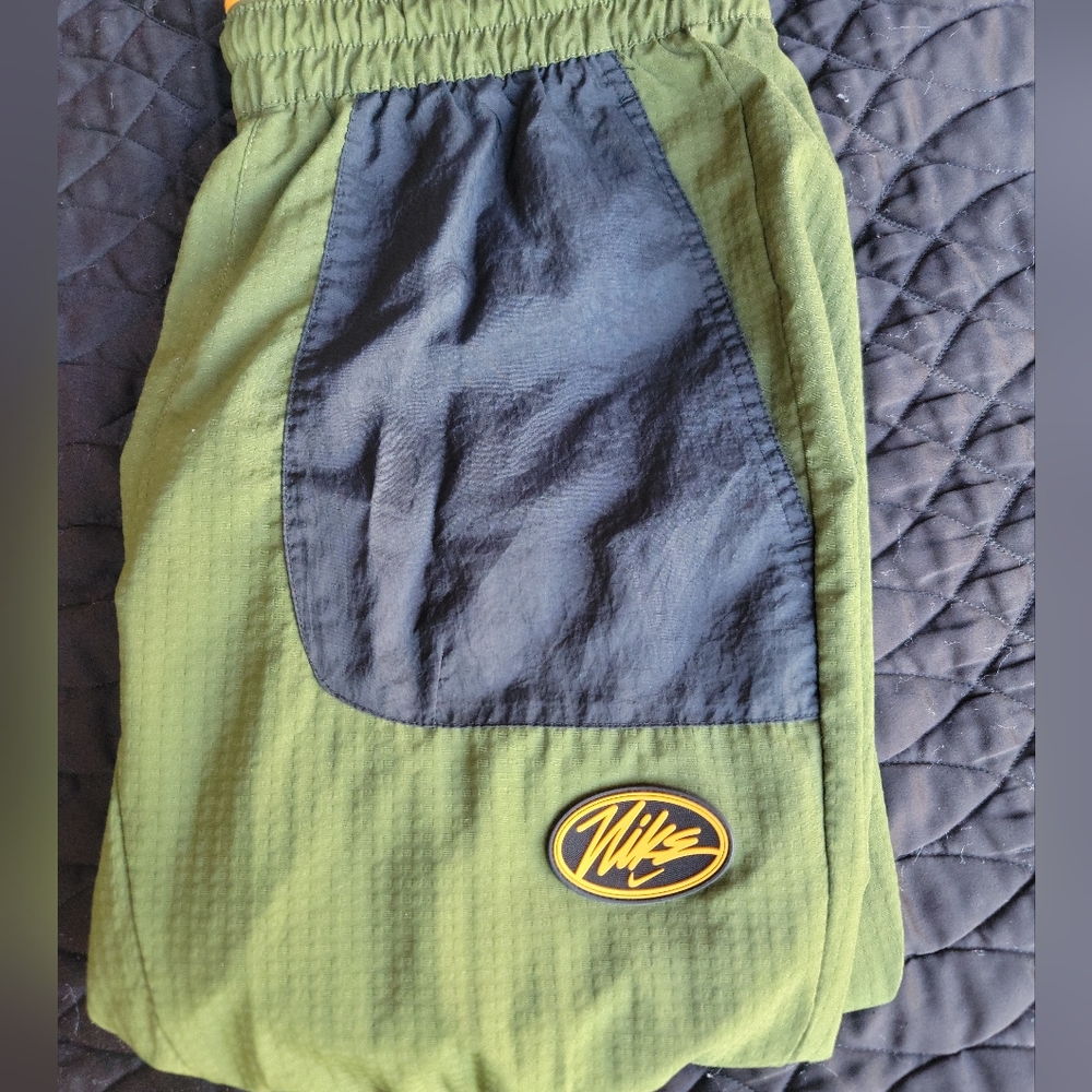 Nike pants
